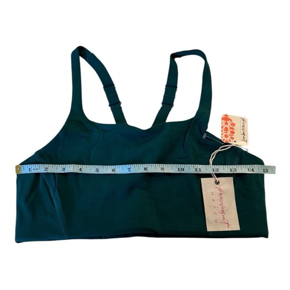FP Movement X Hatch Square neck Never Better Sports Bra in Garden Green NEW - Picture 14 of 15